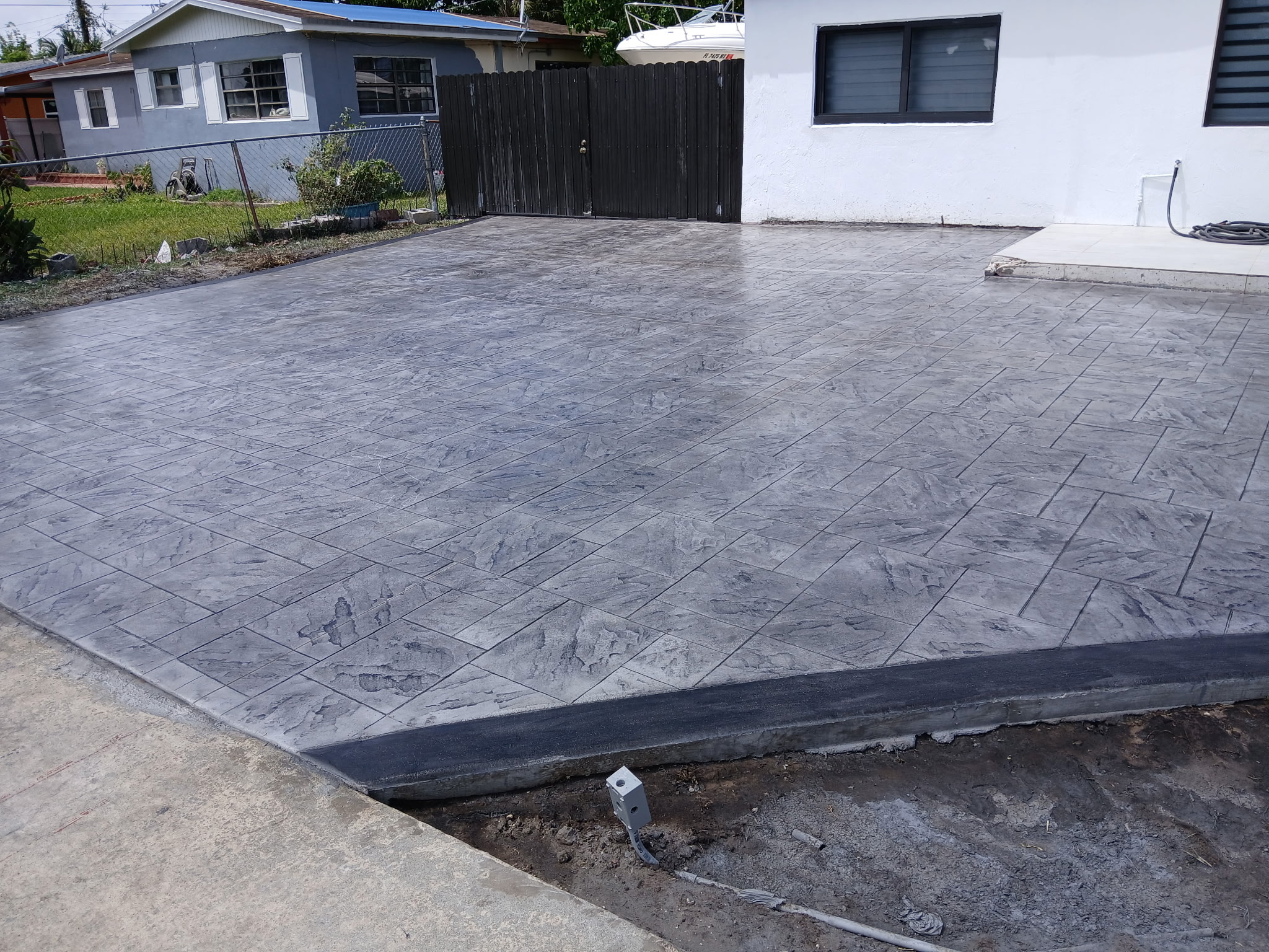 Concrete contractor in Pinecrest, Kendall